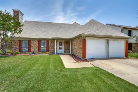 4505 Amherst Lane Grand Prairie TX 75052