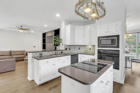 1900 Golden Trail Carrollton TX 75010