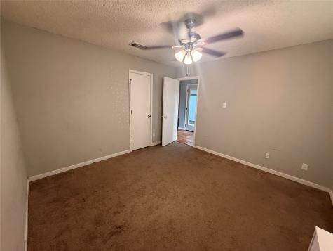 5604 Trail Crest Drive Arlington TX 76017