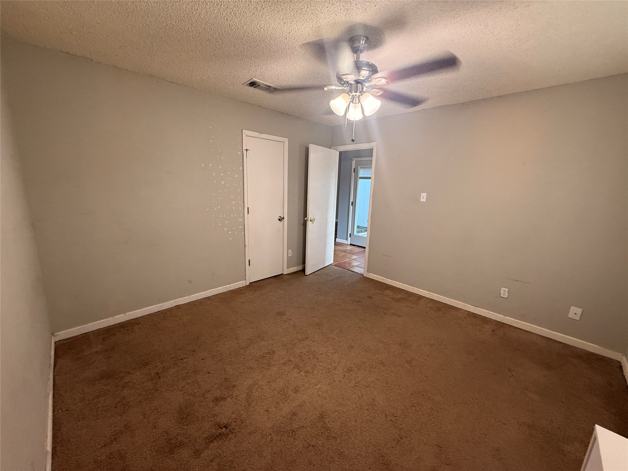 5604 Trail Crest Drive Arlington TX 76017