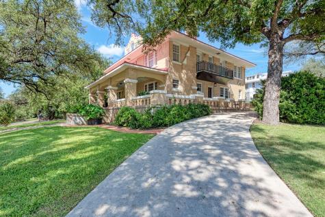 401 W 4th Street Lampasas TX 76550