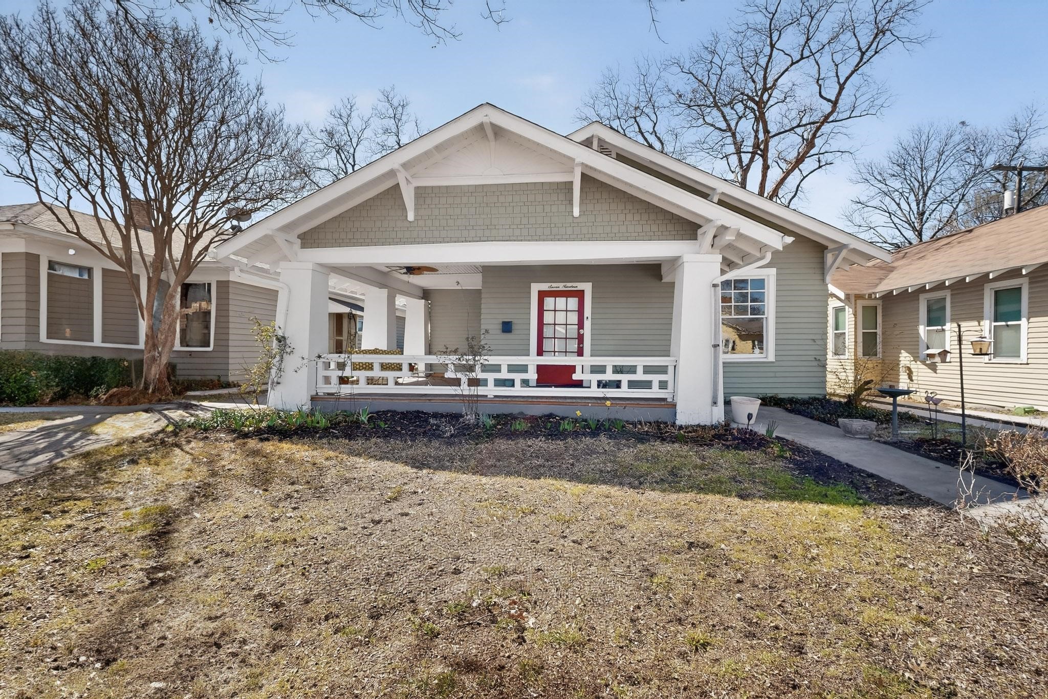 719 Dumont Street Dallas TX 75214