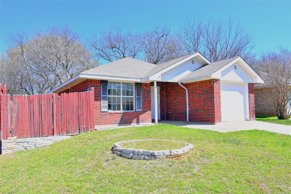 1201 Paco Trail Denton TX 76209