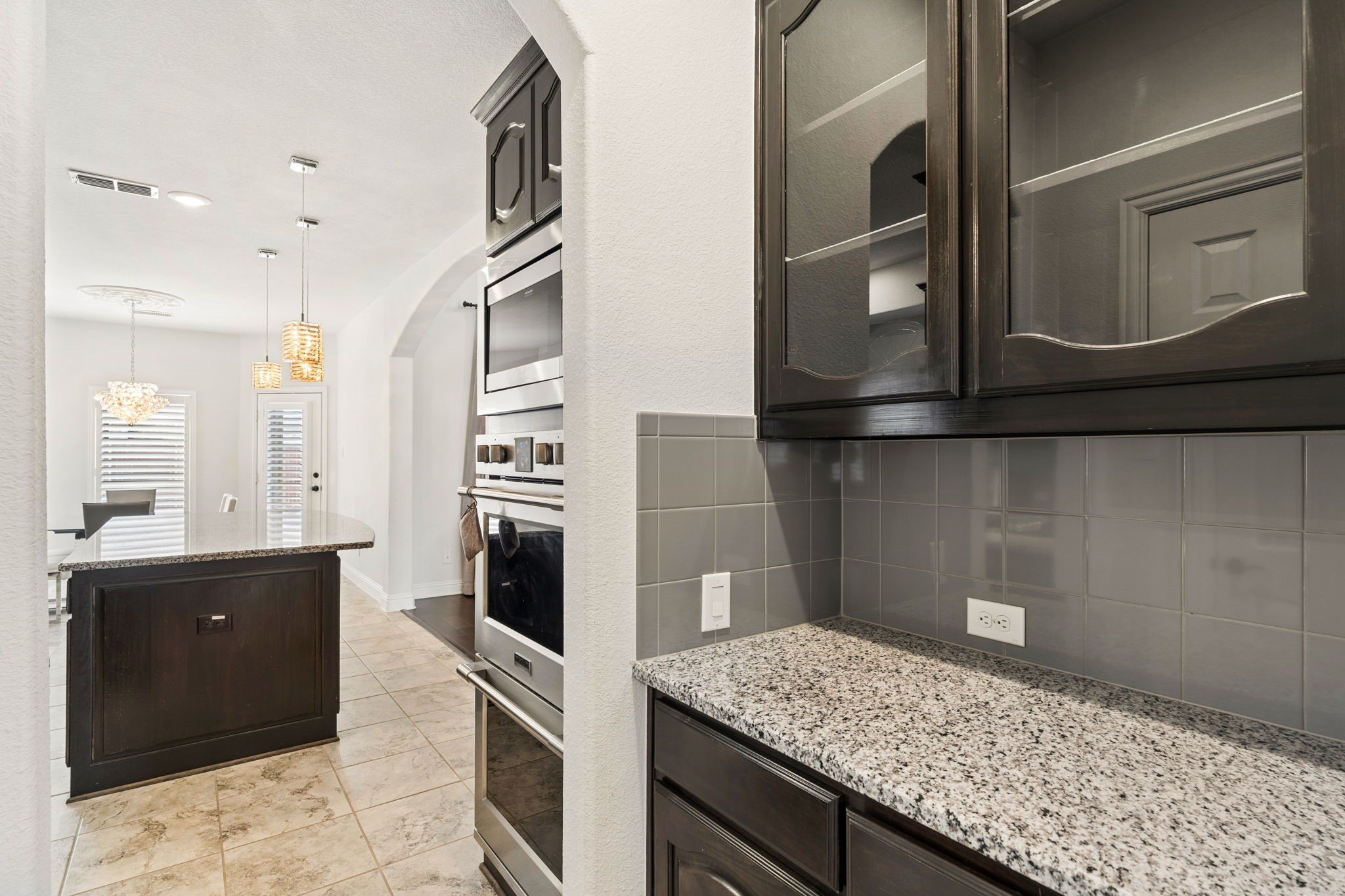 2671 Corona Drive Grand Prairie TX 75054