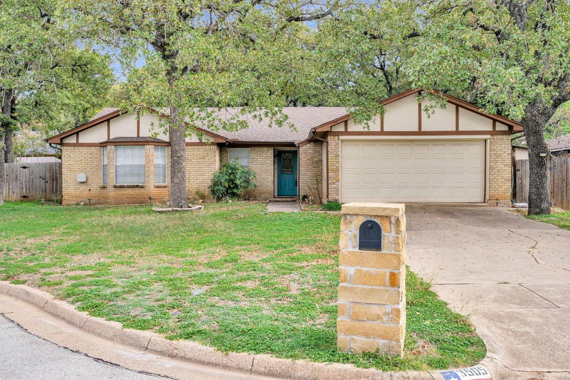3505 Cabotwood Court Arlington TX 76015