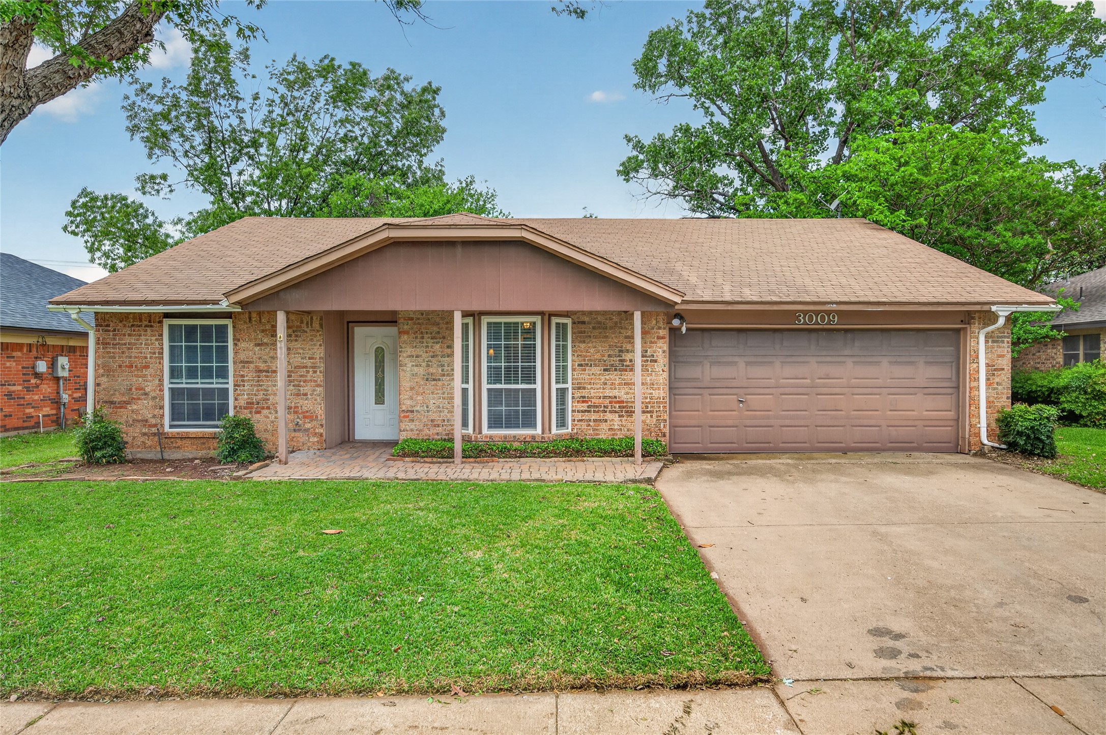 3009 Richwood Circle Bedford TX 76021