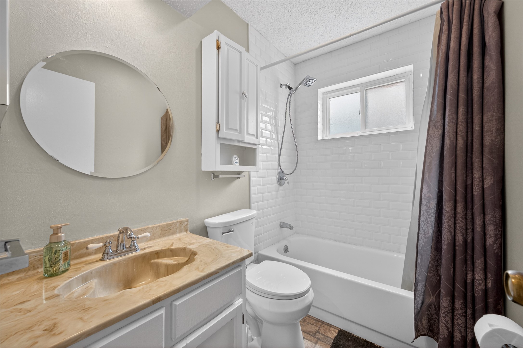 3009 Richwood Circle Bedford TX 76021