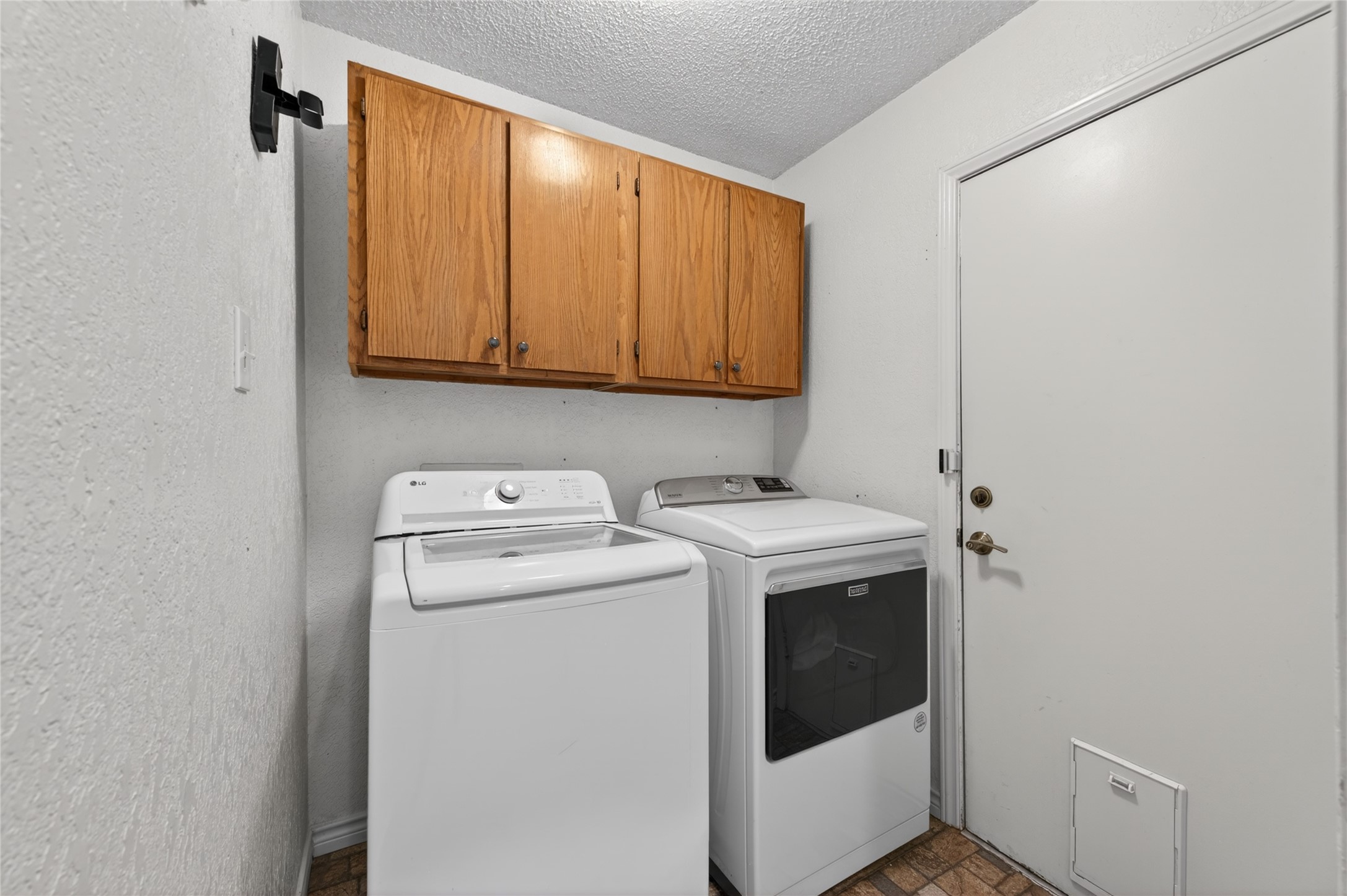 3009 Richwood Circle Bedford TX 76021