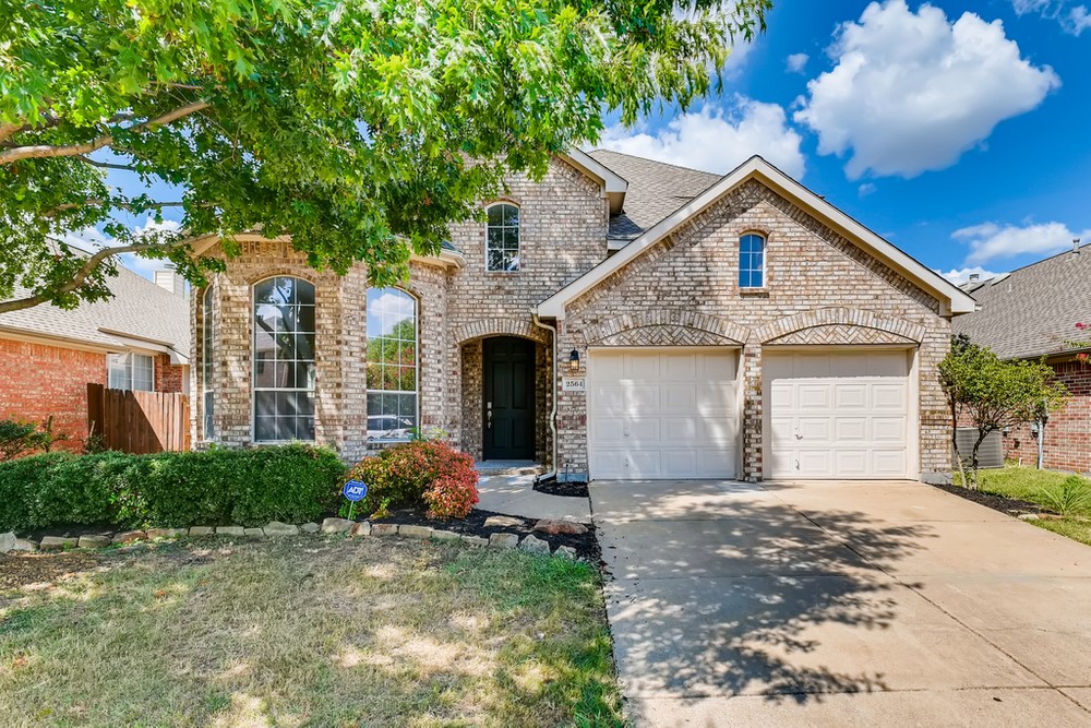 2564 Pinnacle Point Drive Grand Prairie TX 75054