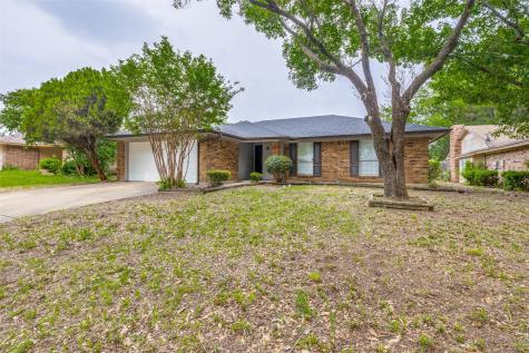 5311 Pampas Court Arlington TX 76018