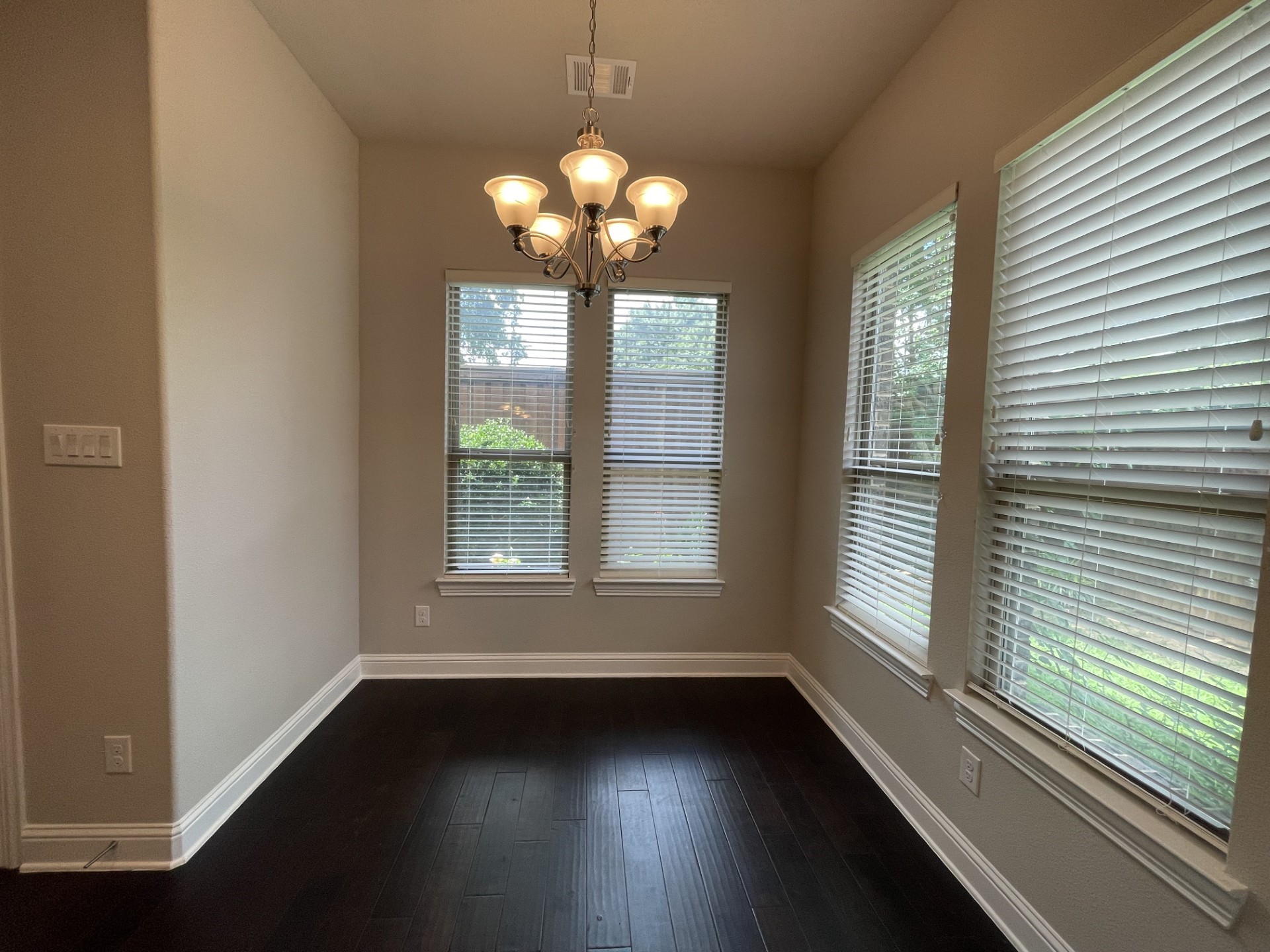 4500 Moores Landing Arlington TX 76016