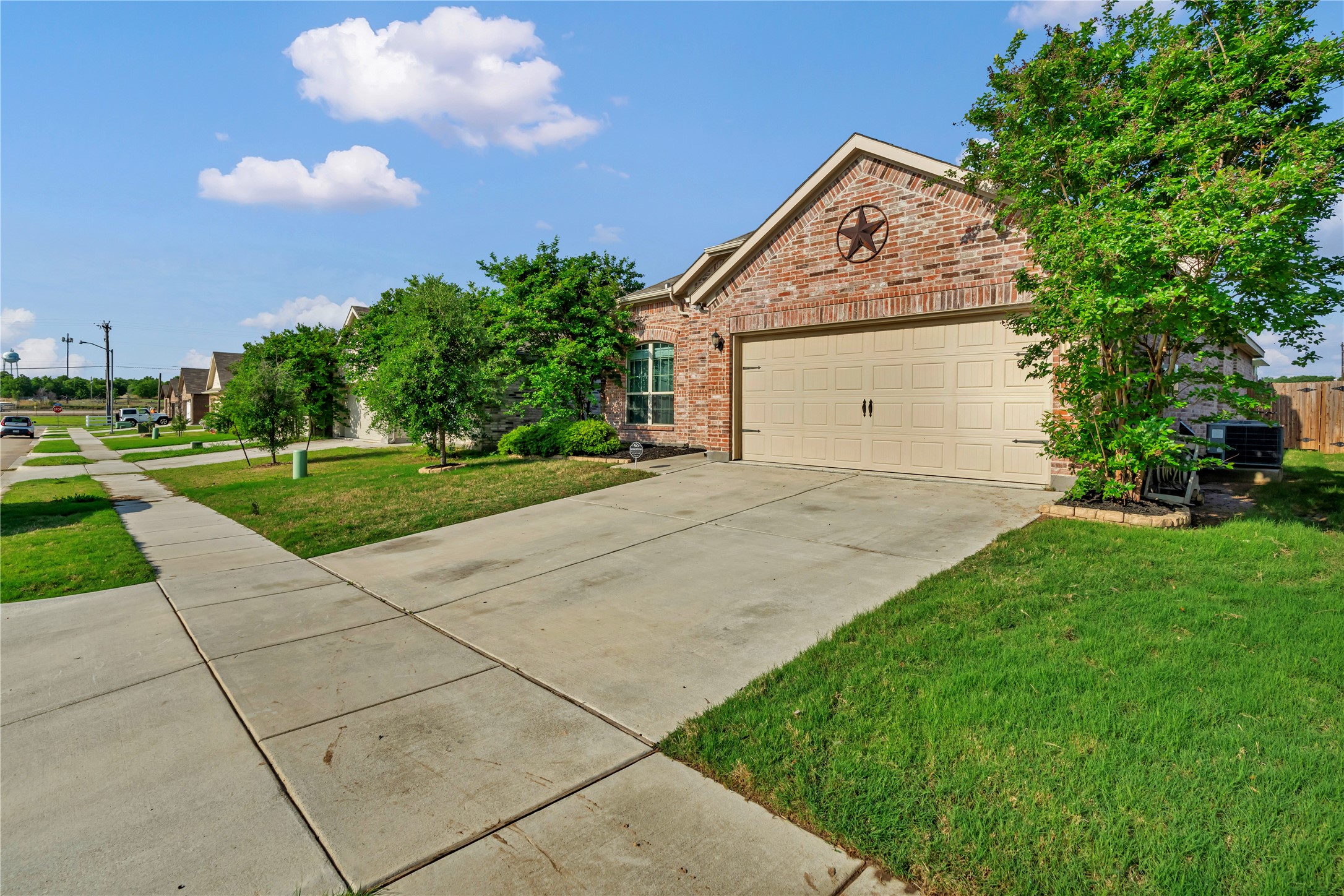 1320 Surfside Drive Pelican Bay TX 76020