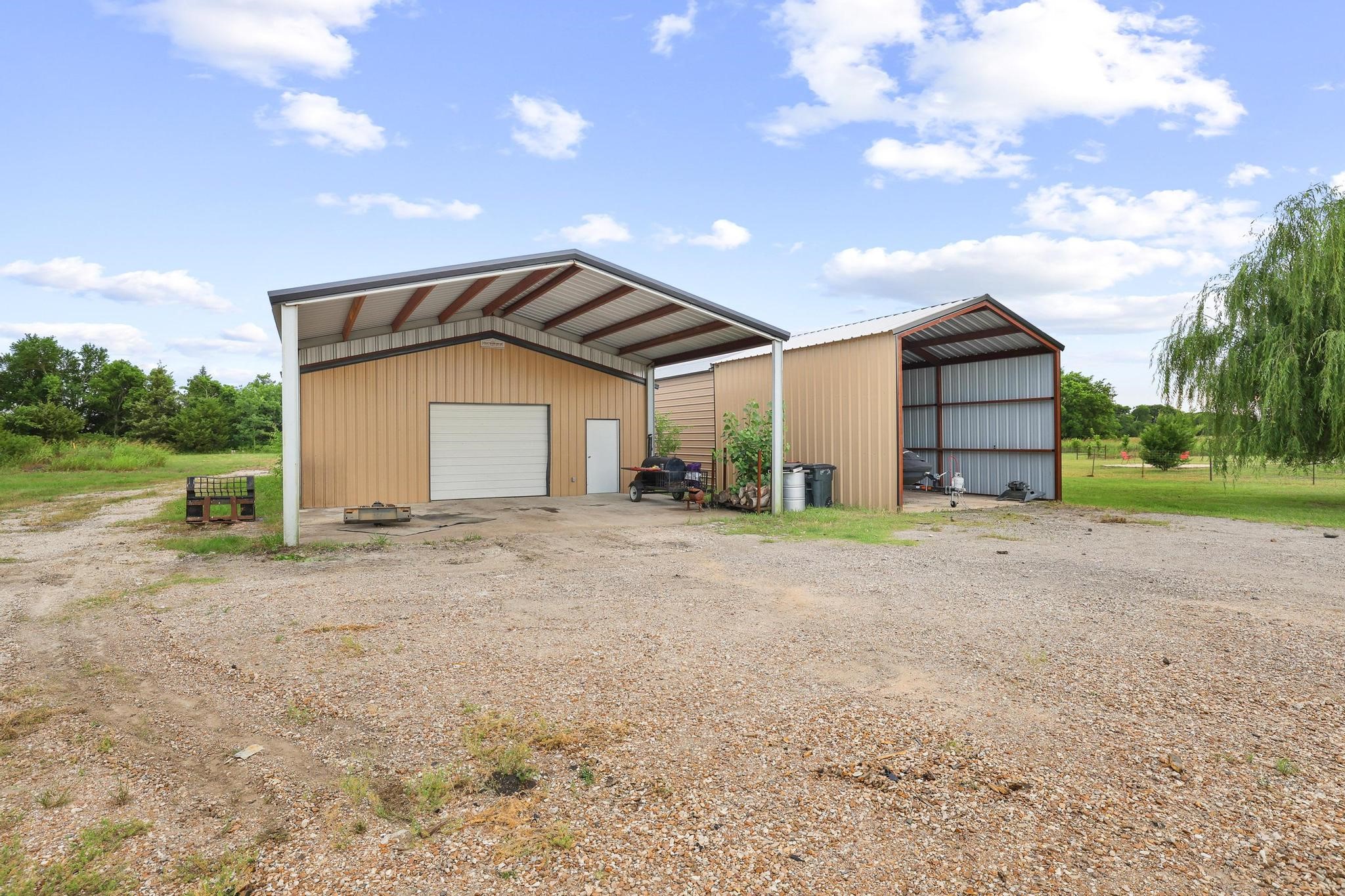 460 County Road 4421 Trenton TX 75490