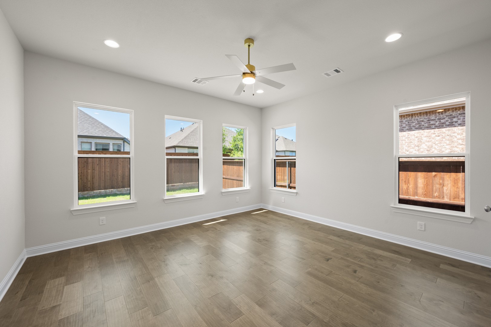 1417 Roundwash Way Midlothian TX 76065