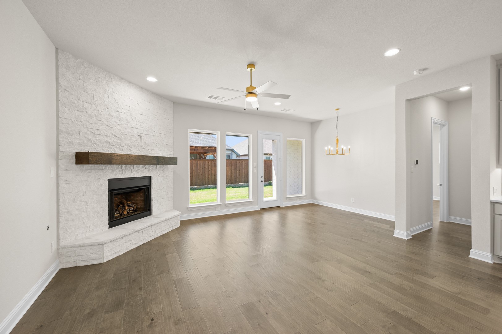 1417 Roundwash Way Midlothian TX 76065