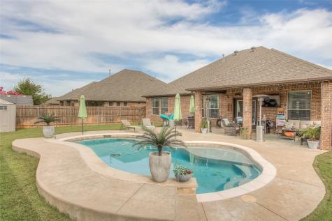 1145 Cardinal Ridge Road Burleson TX 76028