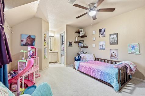 309 Sanders Road Denton TX 76210