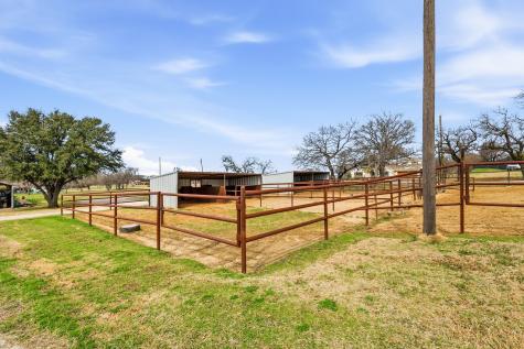 309 Sanders Road Denton TX 76210