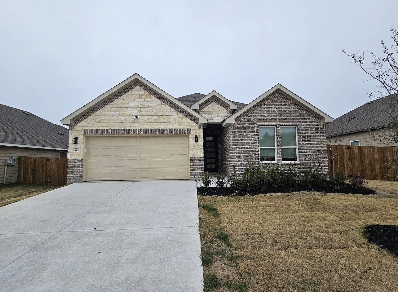 213 Rosemary Azle TX 76020