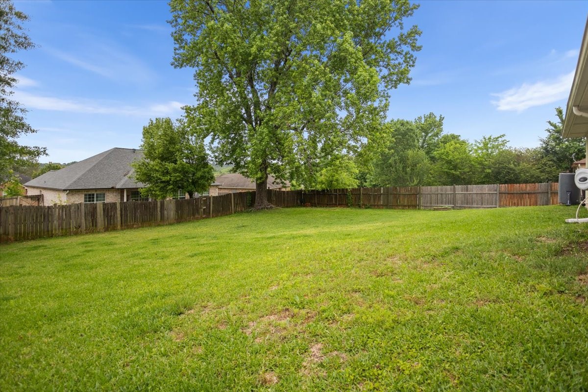 220 Sandstone Lane Nacogdoches TX 75965