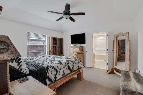 729 Tanglewood Burleson TX 76028