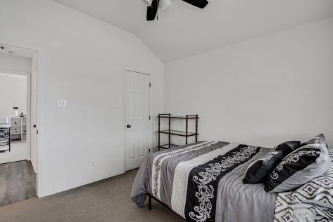729 Tanglewood Burleson TX 76028