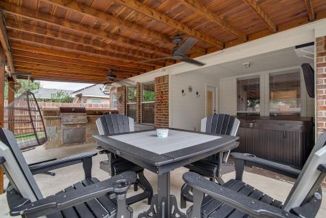 729 Tanglewood Burleson TX 76028