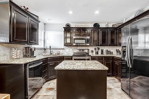 729 Tanglewood Burleson TX 76028
