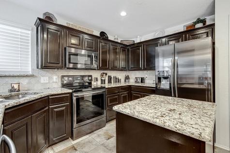 729 Tanglewood Burleson TX 76028