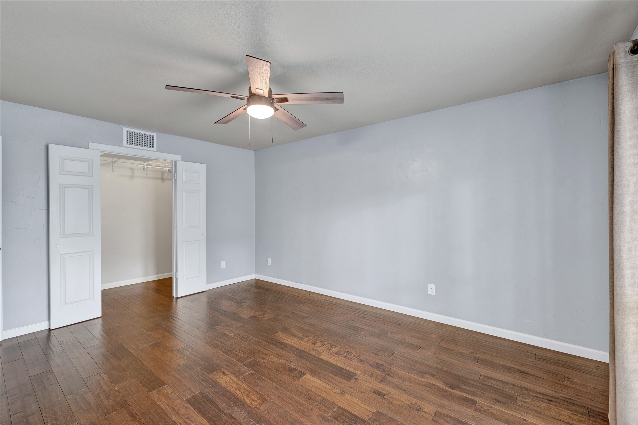 513 Harrington Lane Euless TX 76039