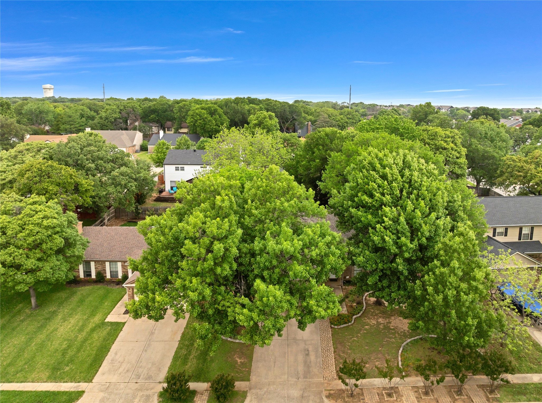 513 Harrington Lane Euless TX 76039