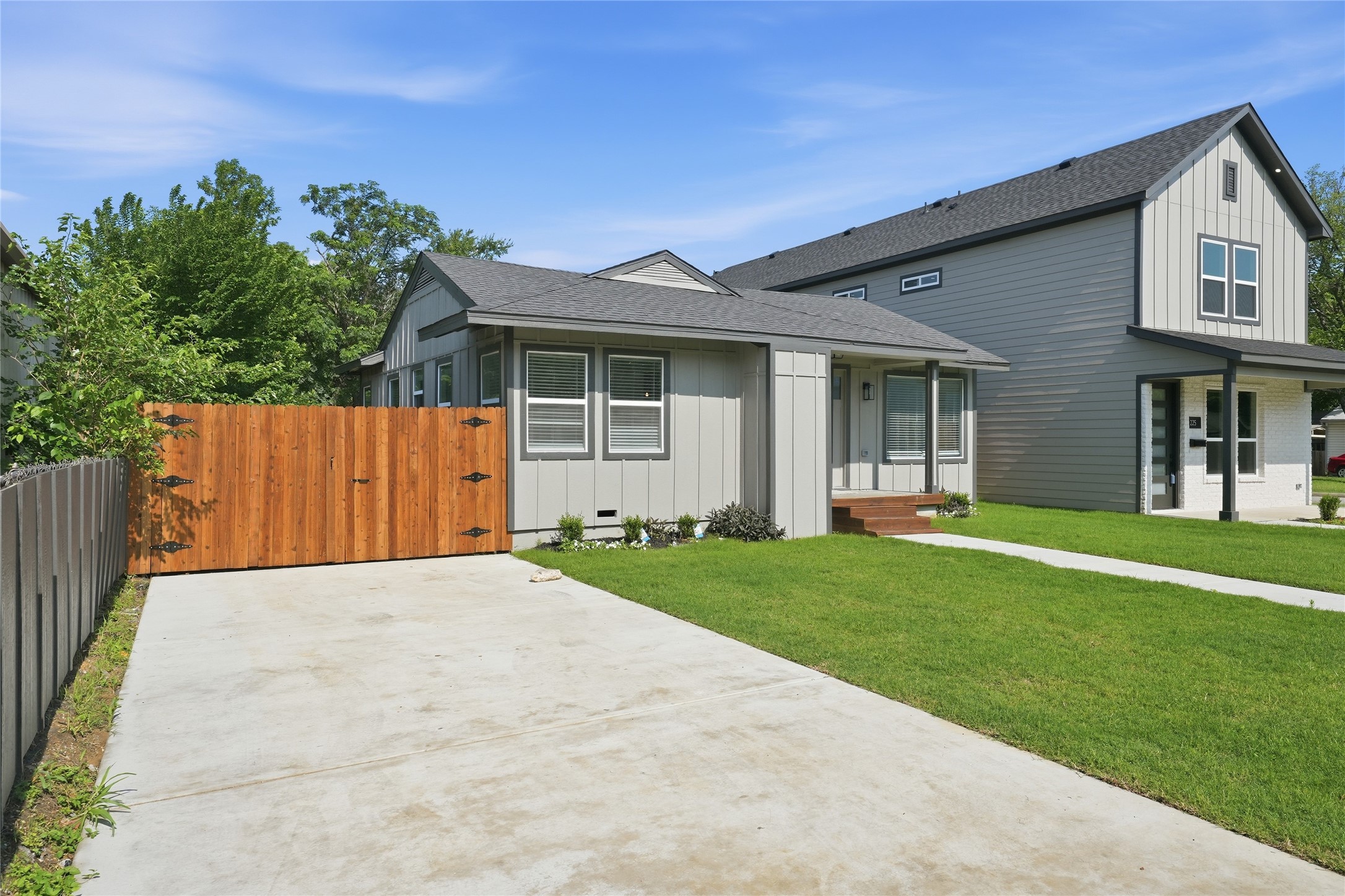 221 16th Street Grand Prairie TX 75050