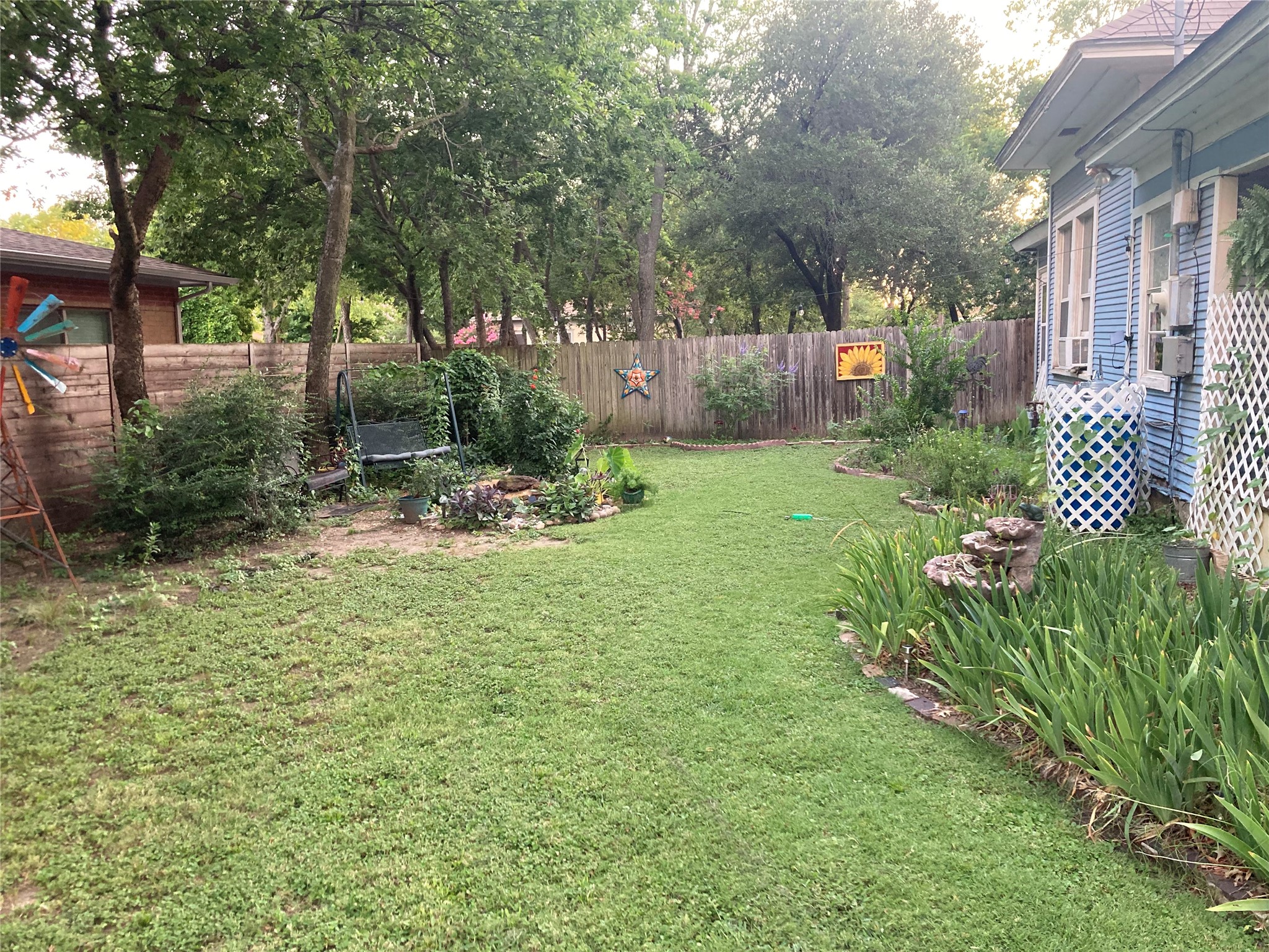 1309 N Austin Street Denton TX 76201
