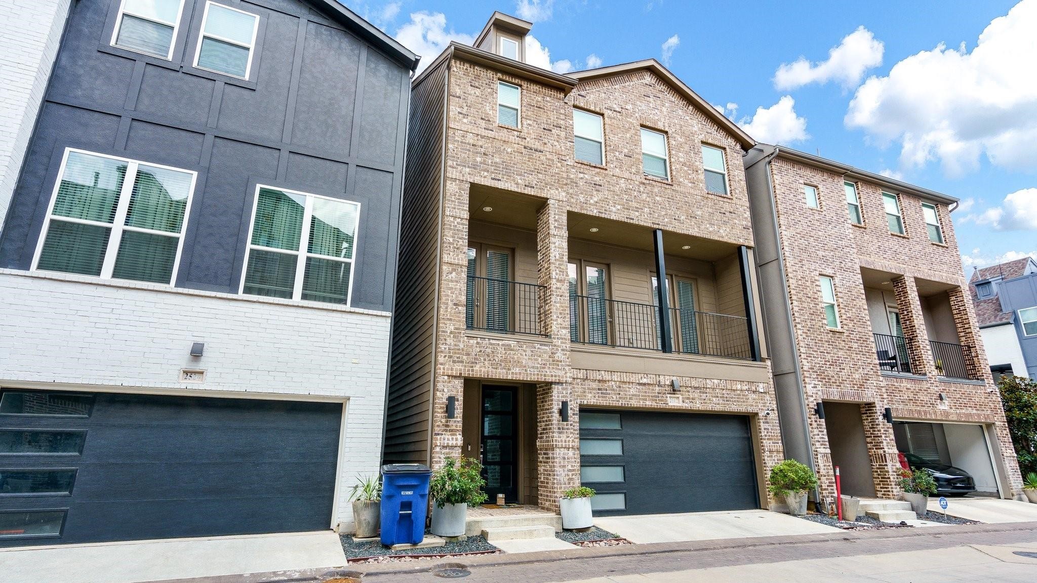 2512 Carolwood Lane Dallas TX 75212