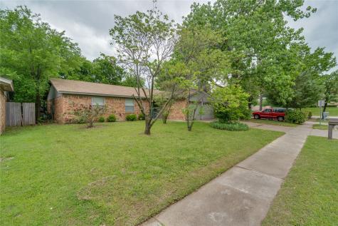 204 Blue Ridge Trail Saginaw TX 76179