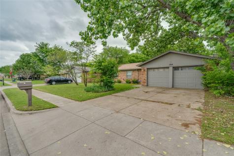 204 Blue Ridge Trail Saginaw TX 76179