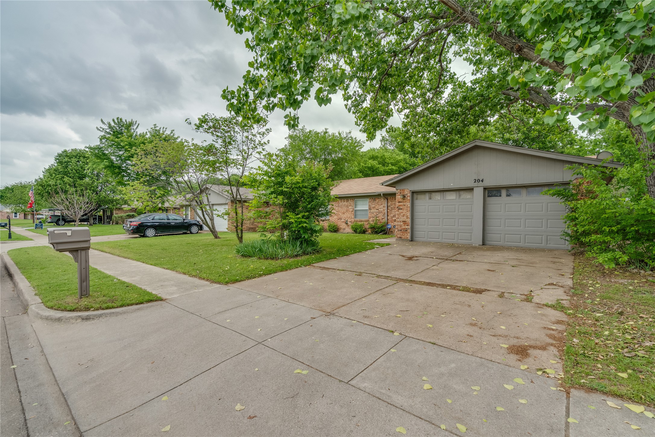 204 Blue Ridge Trail Saginaw TX 76179