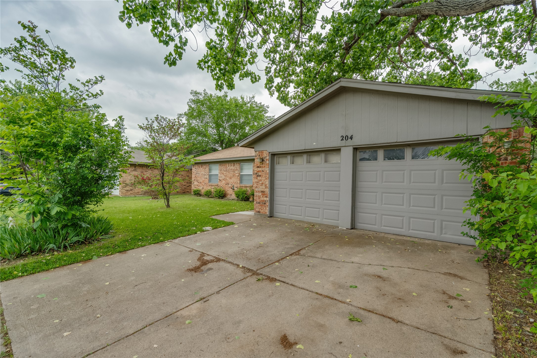 204 Blue Ridge Trail Saginaw TX 76179