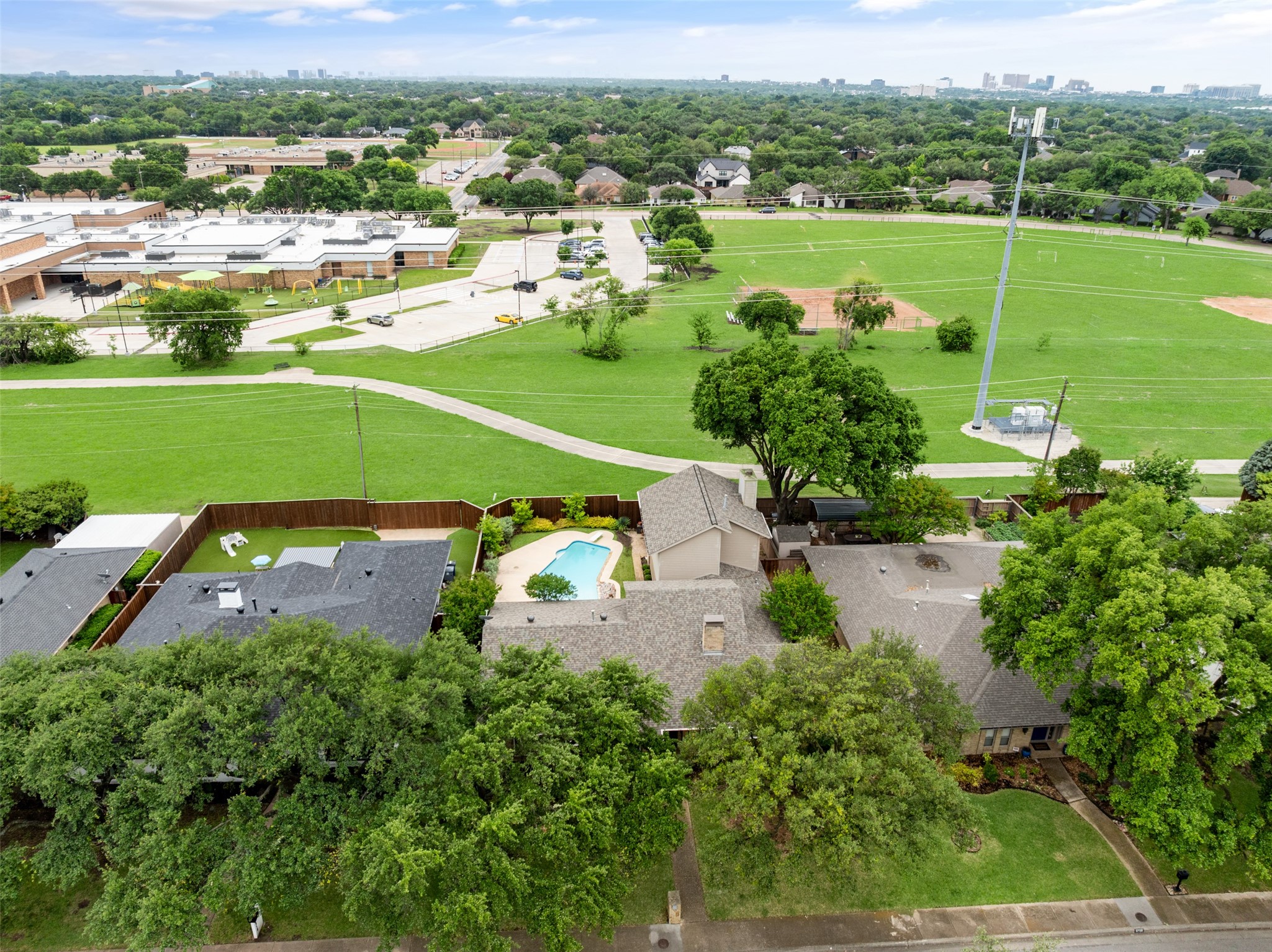 6712 Saint Anne Street Dallas TX 75248