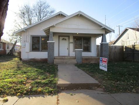 902 Lubbock Street Sweetwater TX 79556
