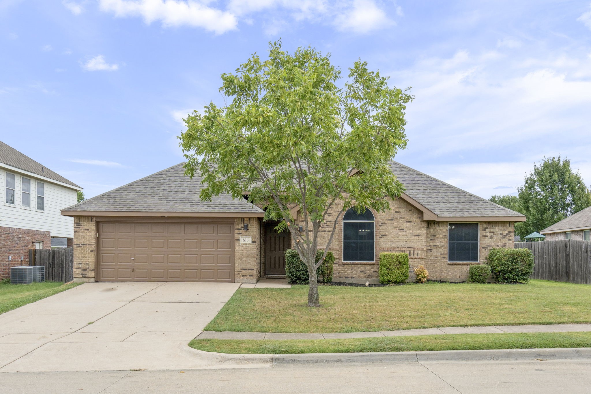 613 Hummingbird Trail Crowley TX 76036