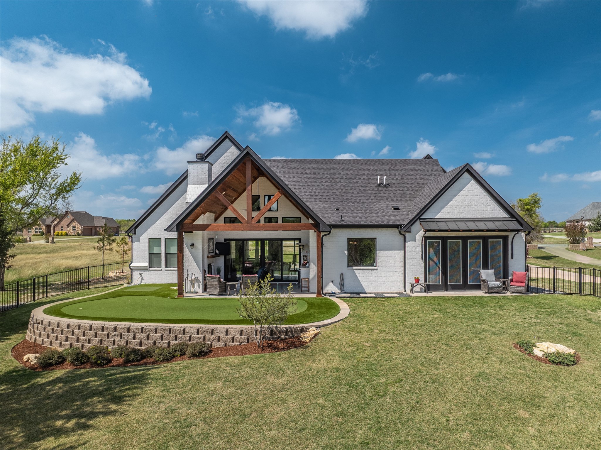 108 Golf Walk Circle Denison TX 75020