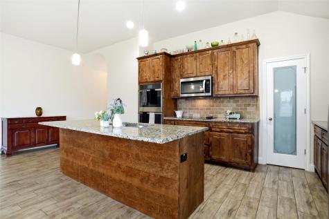 904 Avagail Avenue Springtown TX 76082