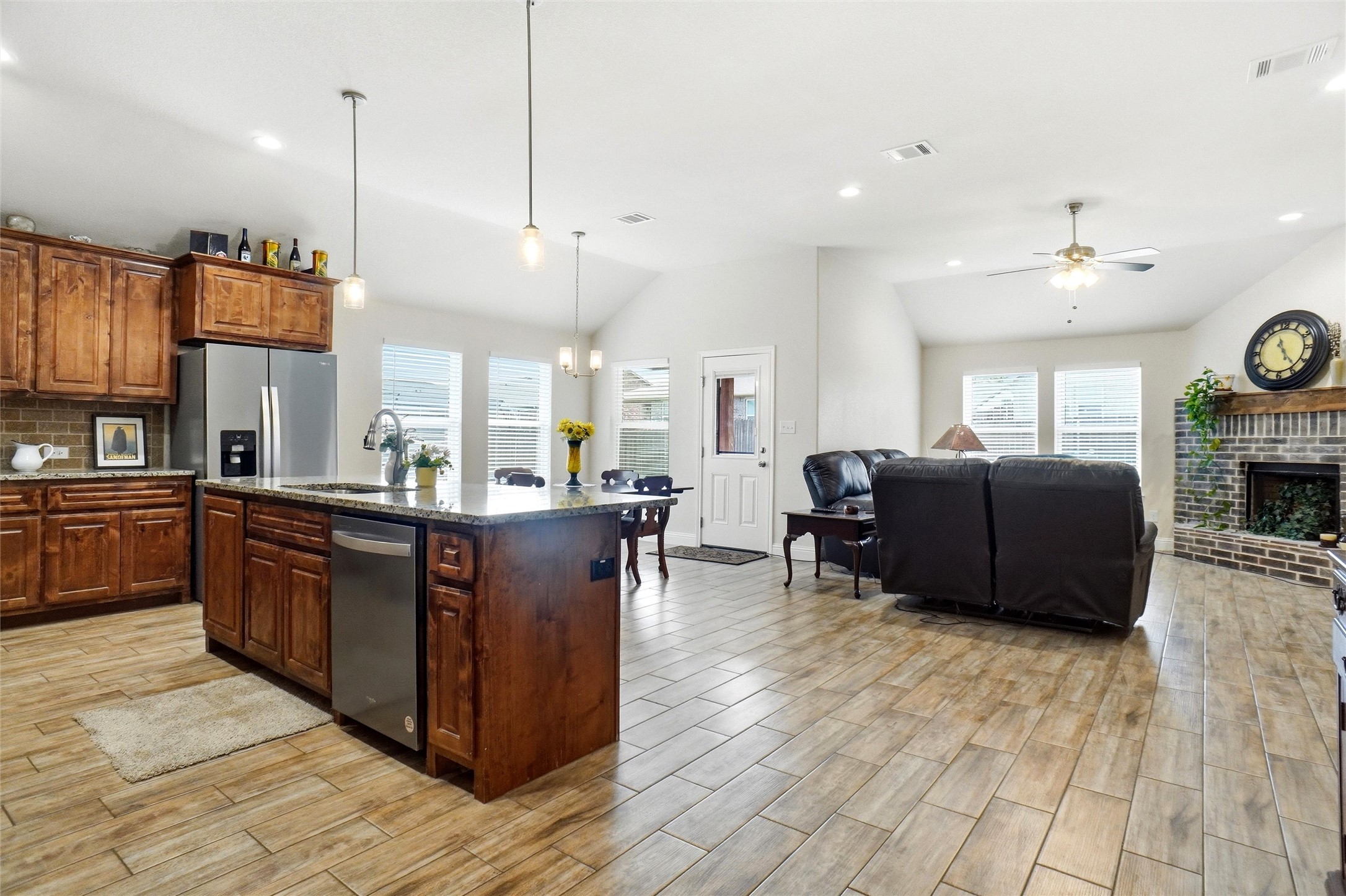904 Avagail Avenue Springtown TX 76082