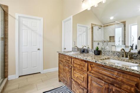 904 Avagail Avenue Springtown TX 76082
