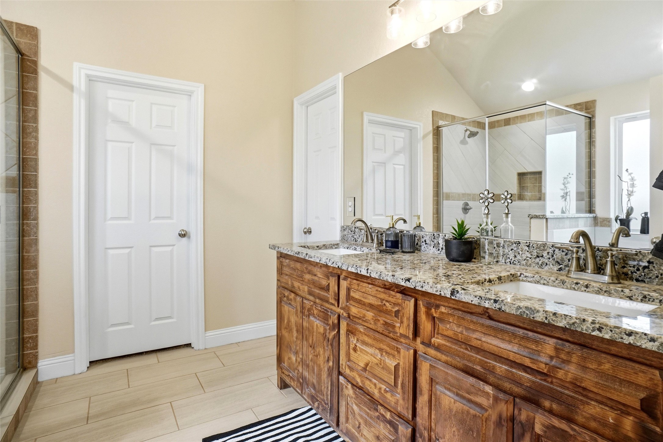 904 Avagail Avenue Springtown TX 76082