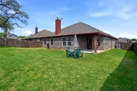 904 Avagail Avenue Springtown TX 76082