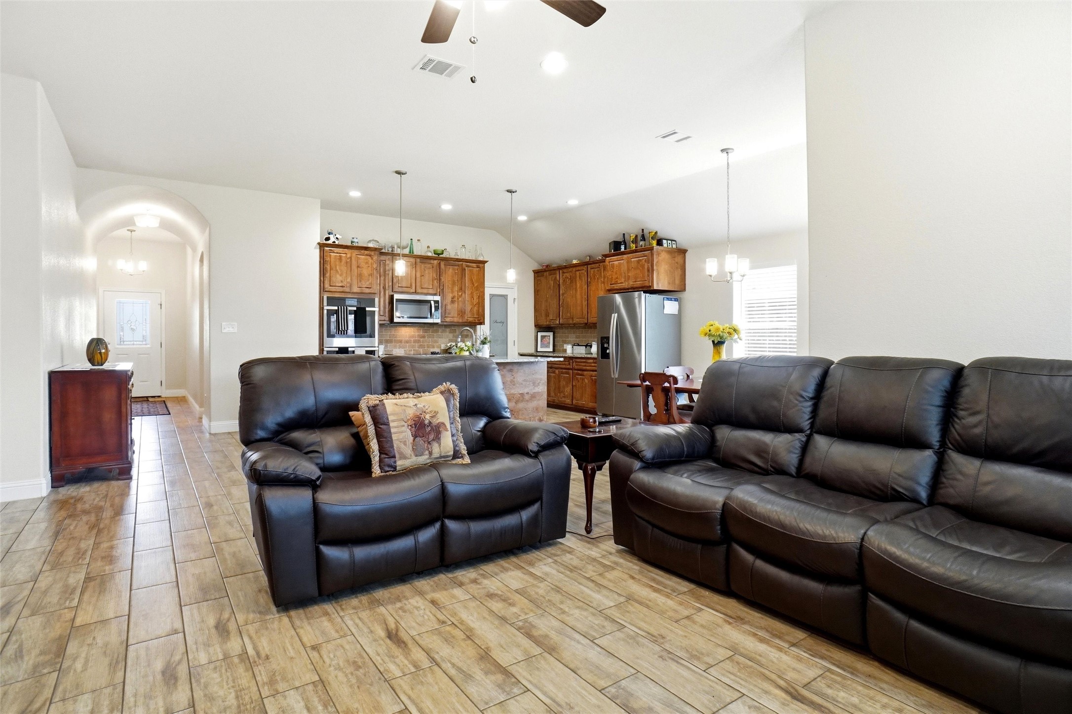 904 Avagail Avenue Springtown TX 76082