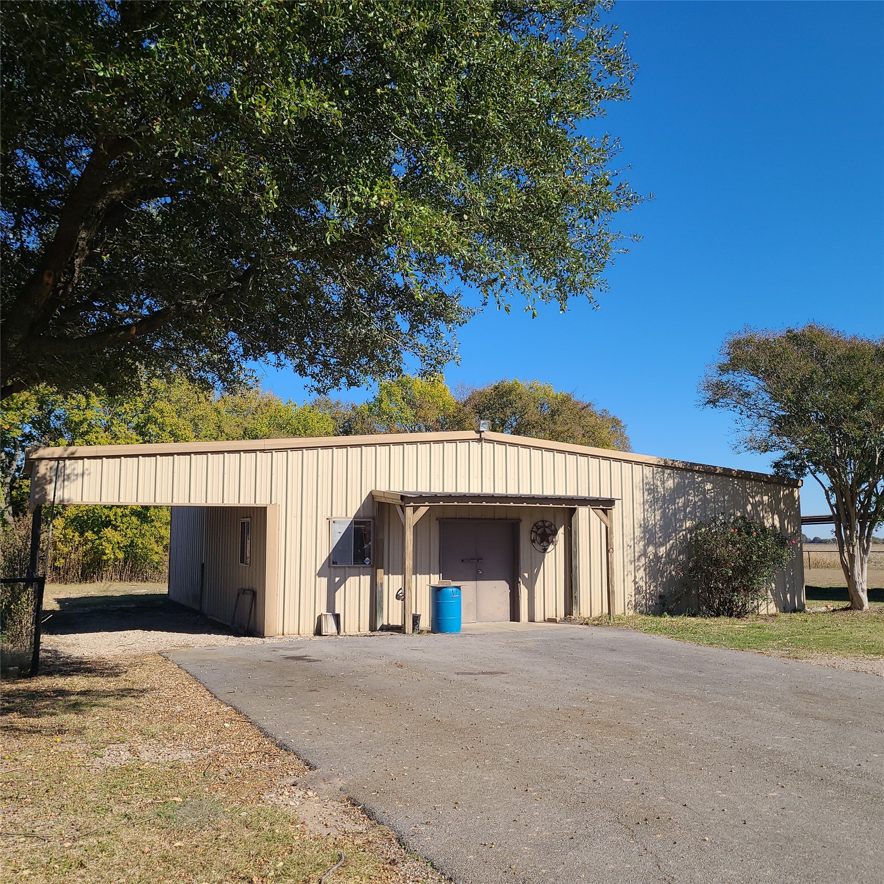 406 Epps Road Palmer TX 75152