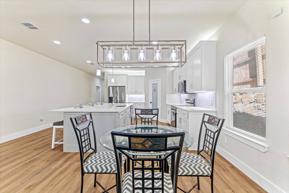 2601 Hutchinson Street Fort Worth TX 76106